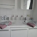 Zeepaardje Apartment *